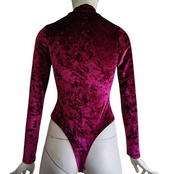 Bozzolo Glam Goth Crimson Crushed Velvet Mock Neck Stretch Bodysuit Sz S - Picture 2 of 6